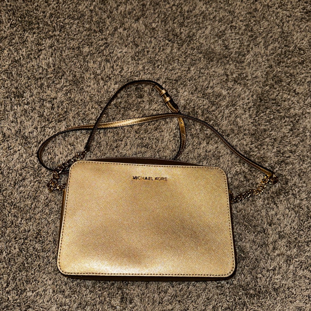Michael kors purse